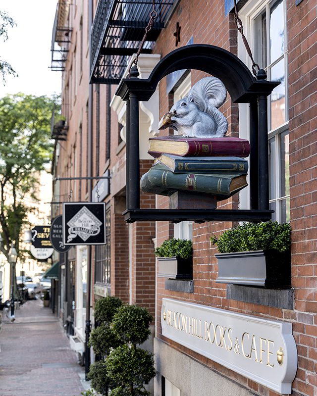 Beacon Hill Books & Cafe