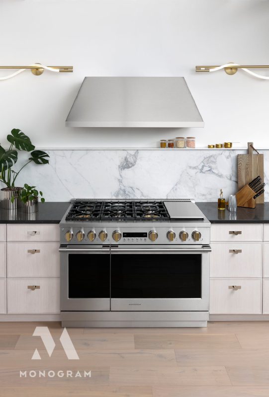 https://nehomemag.com/shopping-for-a-high-tech-oven-with-tips-from-the-experts-at-monogram/statement-range-1/