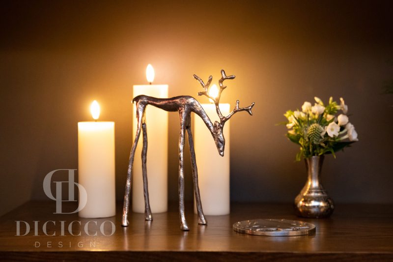 Simple and elegant holiday party decor by DiCicco Design