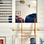Bunk bed ladder