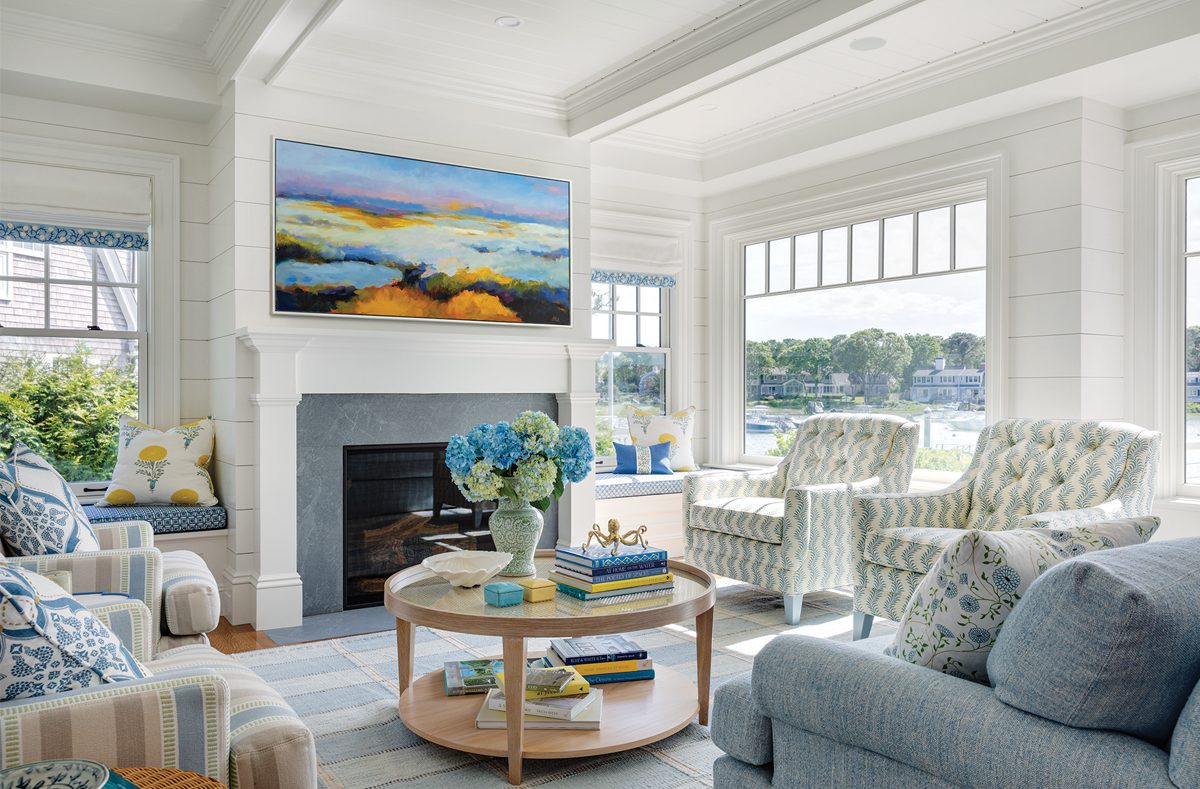 A Remarkable Cape Cod Home: You'll Love the Rustic Elegance, image size:1200x789